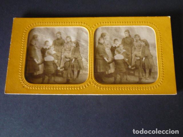 Fotografia antiga: NI&Ntilde;OS JUGANDO VISTA ESTEREOSCOPICA SIGLO XIX TIPO TISSUE