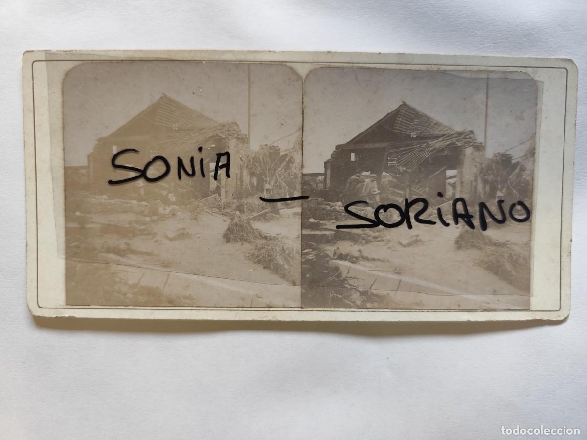 Fotograf&iacute;a antigua: VALENCIA. RIADA DEL A&Ntilde;O 1897 - FOTOGRAFIA ESTEREOSCOPICA CARTON