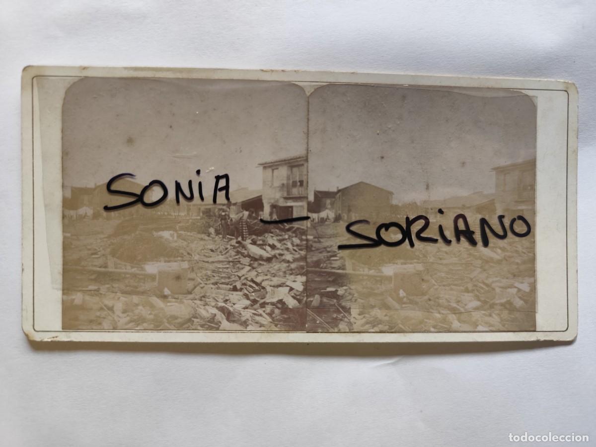 Fotograf&iacute;a antigua: VALENCIA. RIADA DEL A&Ntilde;O 1897 - FOTOGRAFIA ESTEREOSCOPICA CARTON