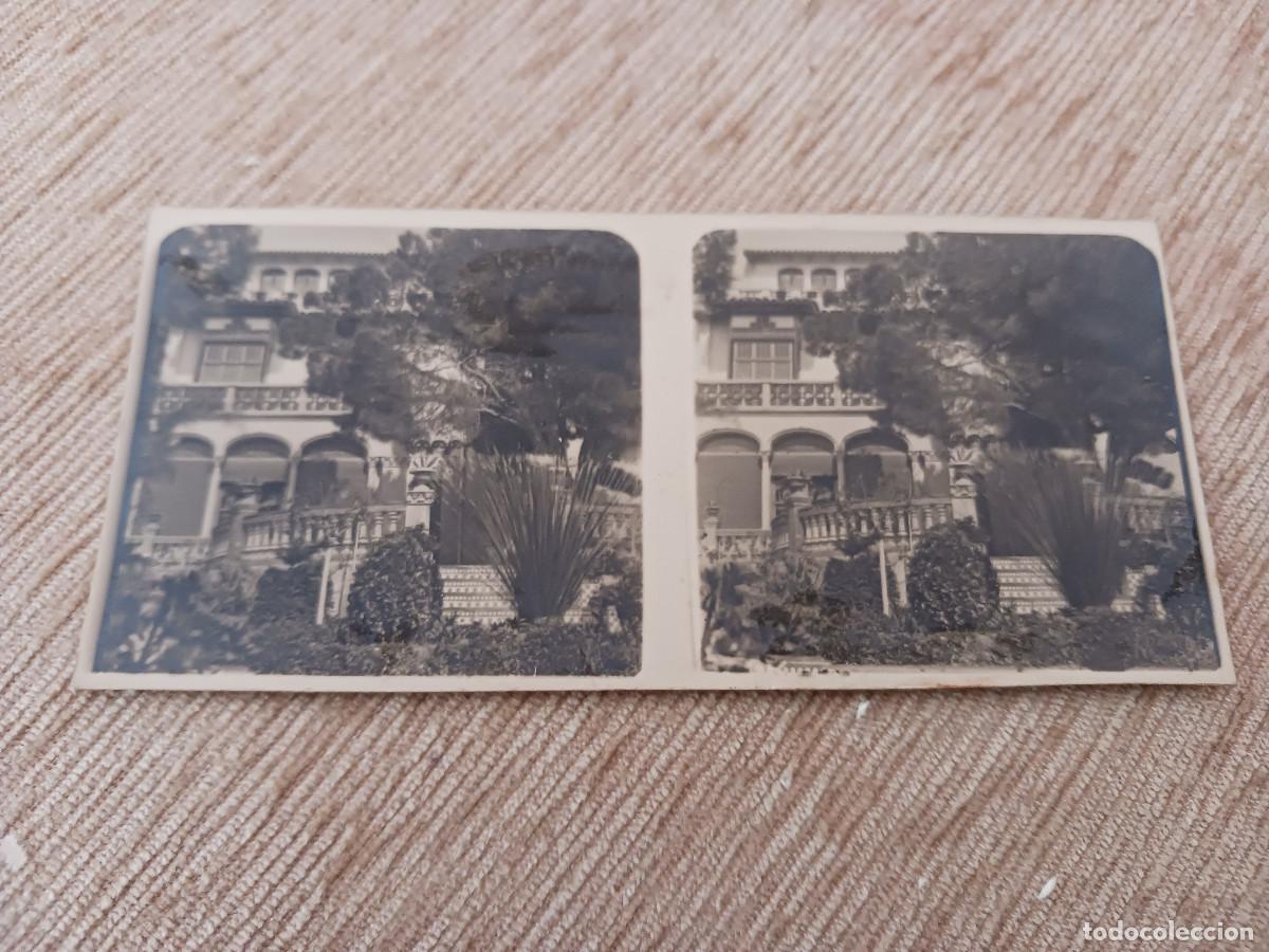 Fotograf&iacute;a antigua: fotografia estereoscopica, escuelas pias de tenerife ? , 12 x 6 cm.