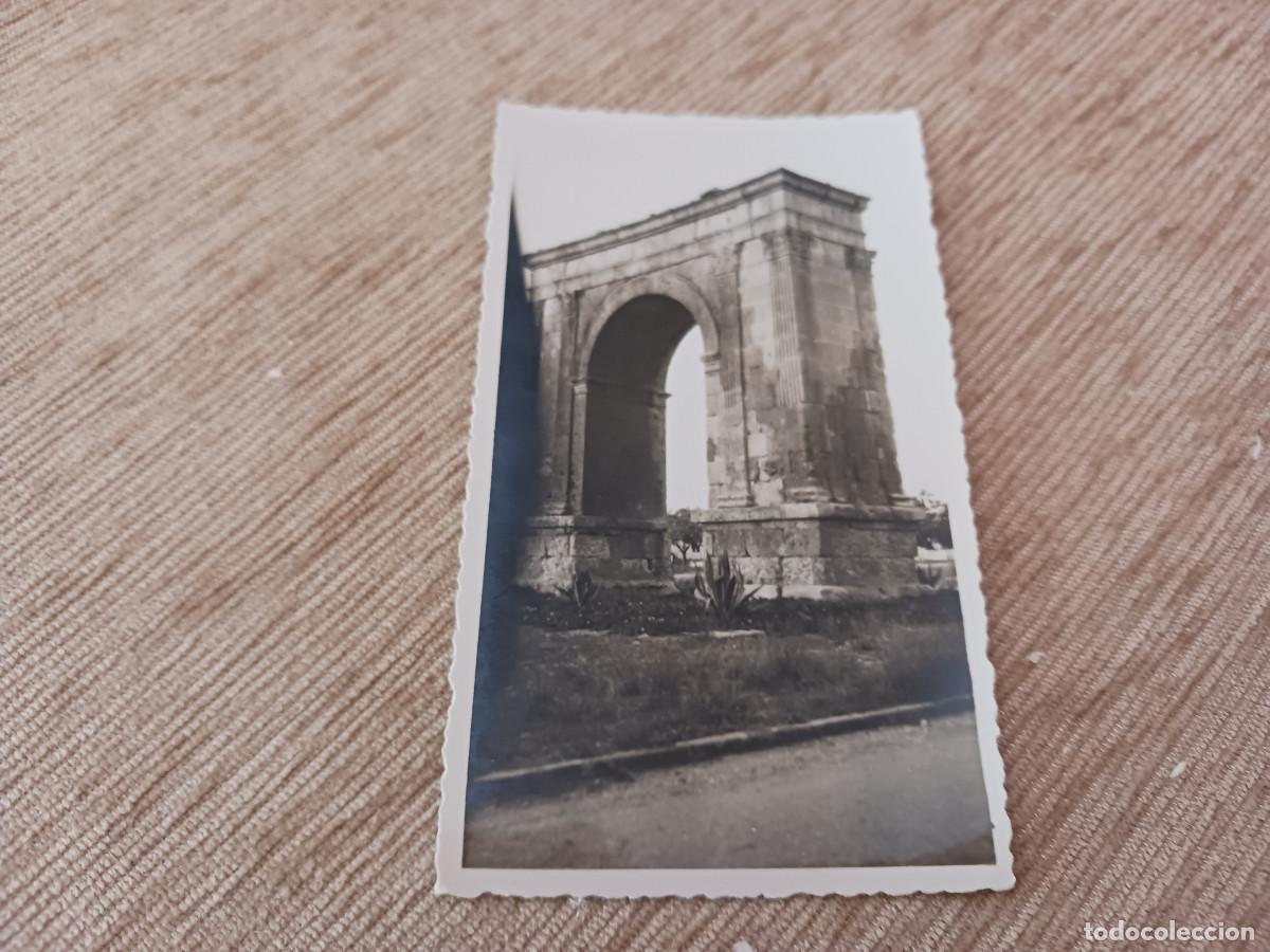 Fotograf&iacute;a antigua: fotografia arco de bara, tarragona, 1949