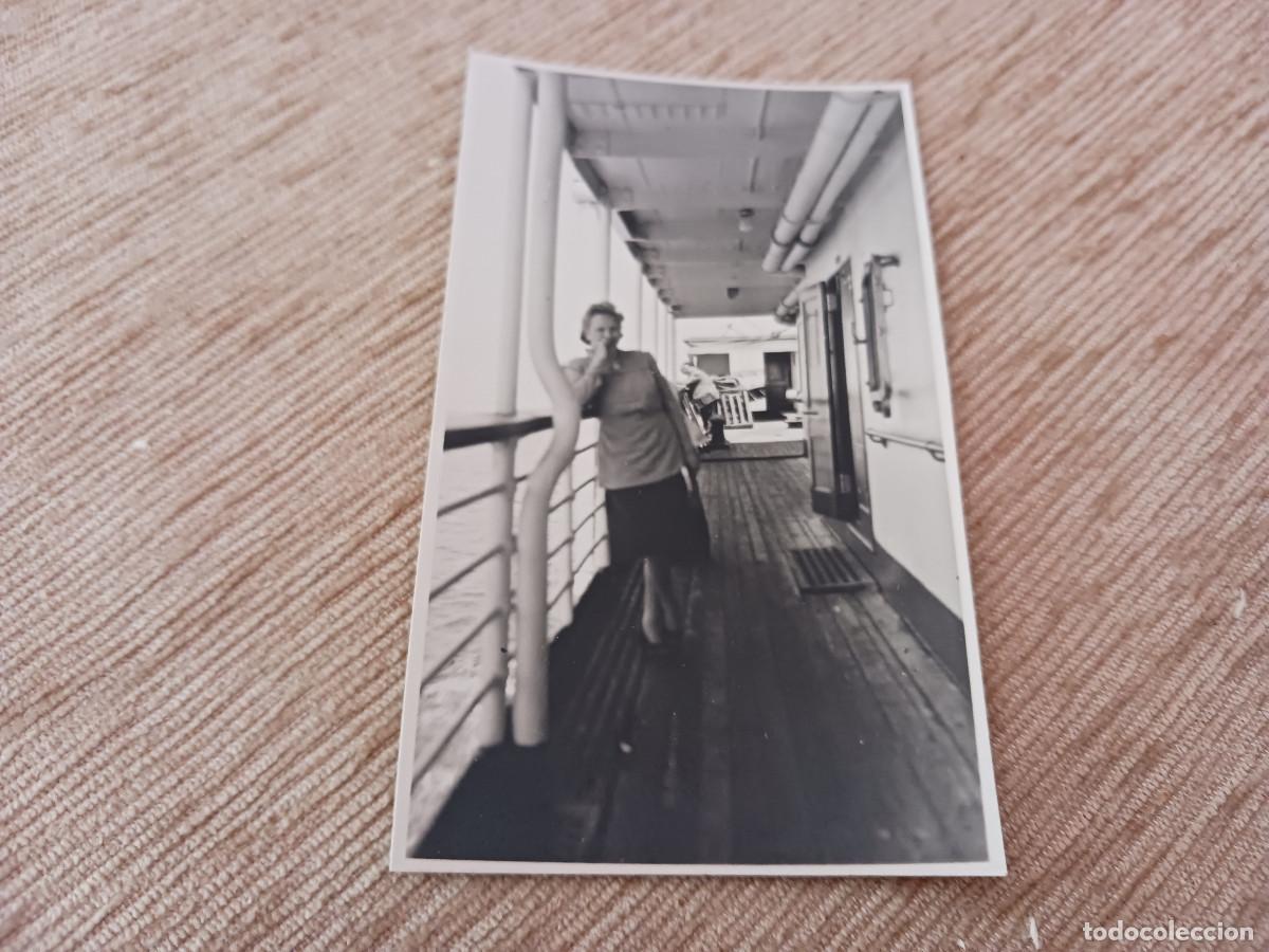 Fotograf&iacute;a antigua: fotografia a bordo de buque rumbo a palma de mallorca 1943