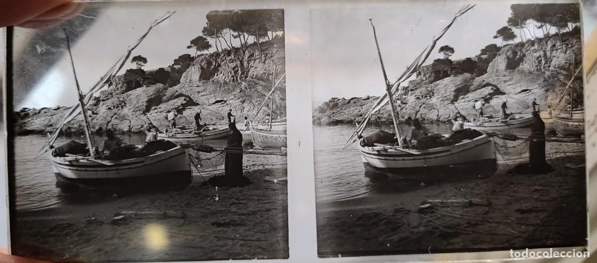Fotograf&iacute;a antigua: PESCADORES CALA PLATJA D'ARO - 1930S - NEGATIVO DE VIDRIO 4,5 X 10,5 CM (APROX)