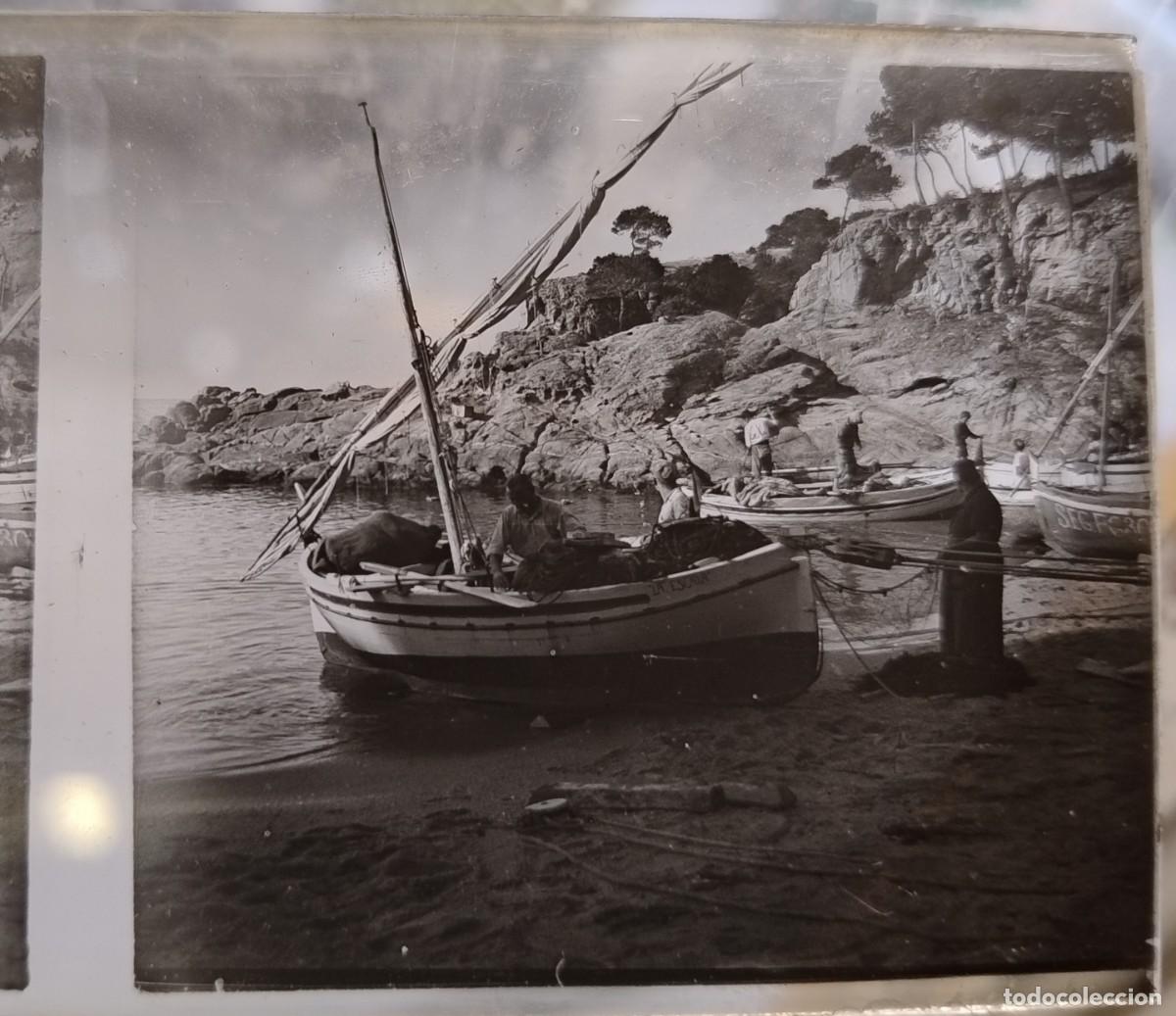 Fotograf&iacute;a antigua: PESCADORES CALA PLATJA D'ARO - 1930S - NEGATIVO DE VIDRIO 4,5 X 10,5 CM (APROX)
