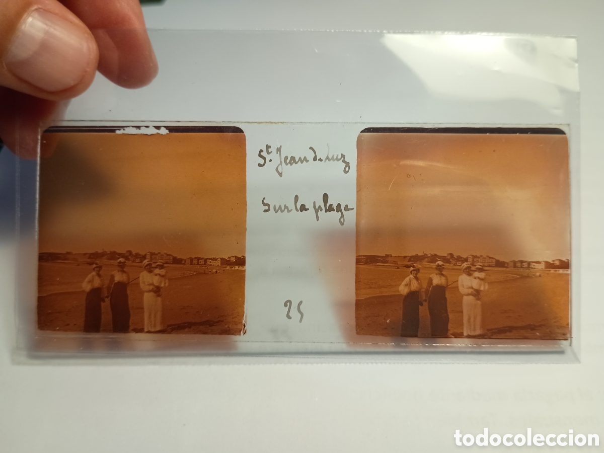 Fotograf&iacute;a antigua: Placa fotograf&iacute;a estereosc&oacute;pica cristal Playa San Juan de Luz (Francia)