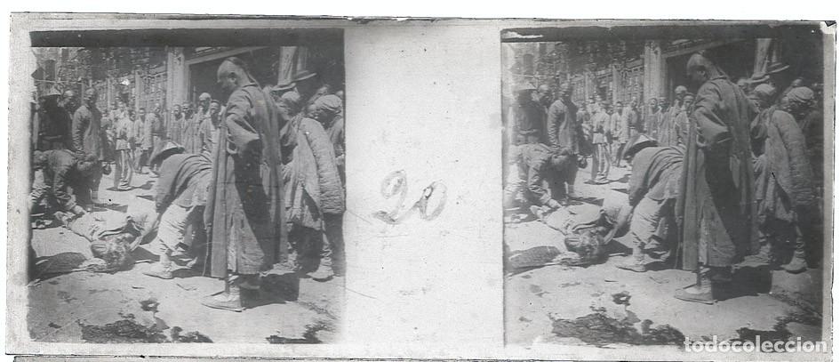 Fotografia antiga: 1907 EJECUCIONES CHINA LOTE DE 4 ESTEREOSCOPICAS DE CRISTAL TAMA&Ntilde;O 4.X10.7 CM