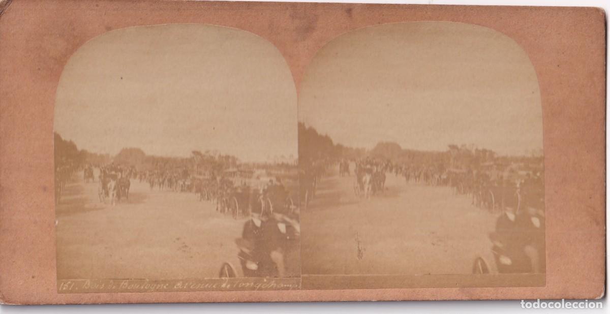 Fotograf&iacute;a antigua: Estereosc&oacute;pica Albumina. Paris 151 Bois de Boulogne. Avenida Tongchamp. Coches de caballos.