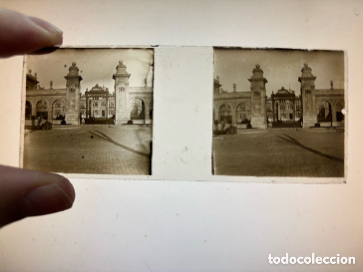 Fotograf&iacute;a antigua: TARRAGONA, FABRICA DE TABACOS, PUERTA PRINCIPAL, PLACA ESTEREOSCOPICA POSITIVO EN CRISTAL - c.1920