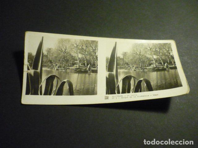 Fotograf&iacute;a antigua: BARCELONA PARQUE DE LA CIUDADELA LAGO ANTIGUA VISTA ESTEREOSCOPICA 6 X 13 CM