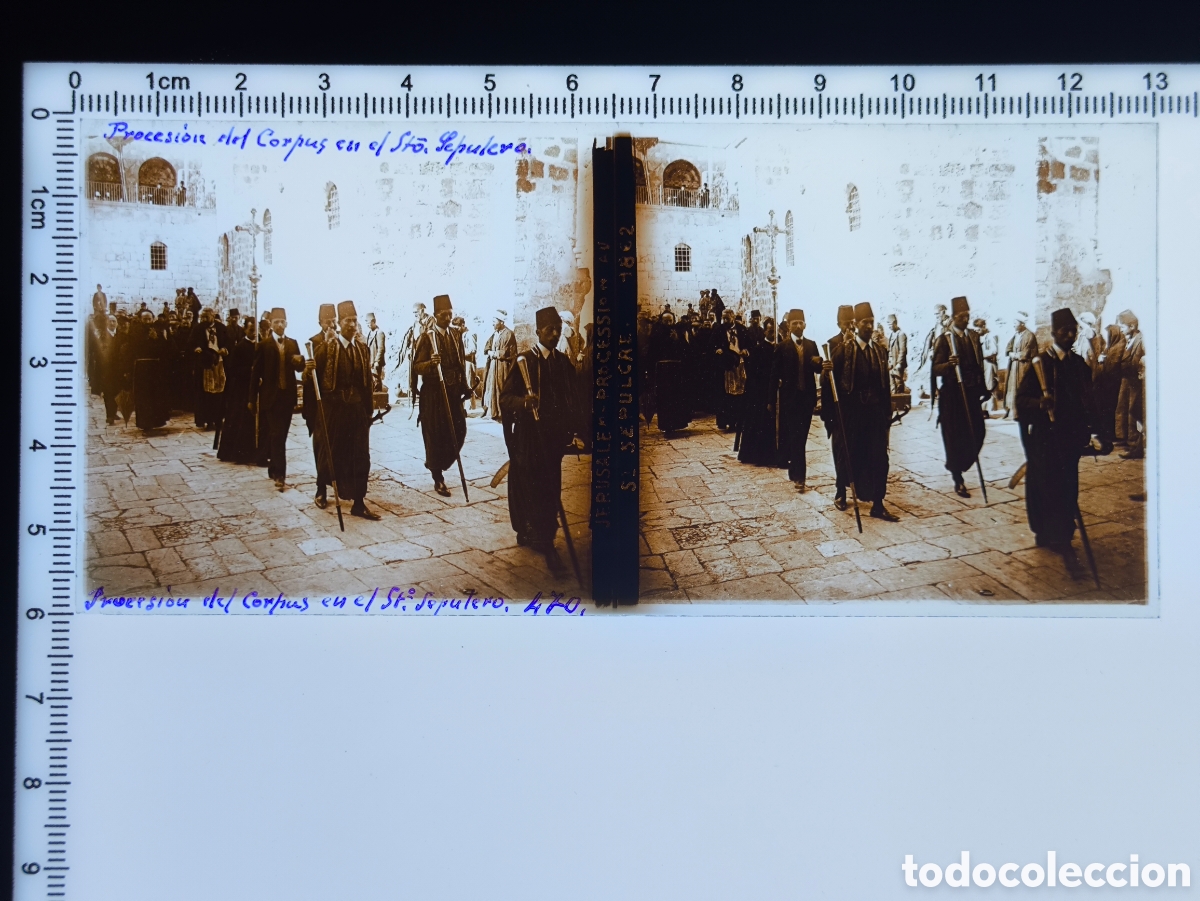 Fotografia antica: Antigua placa cristal vidrio estereosc&oacute;pico Procesi&oacute;n Bas&iacute;lica Santo Sepulcro Jerusal&eacute;n Palestina