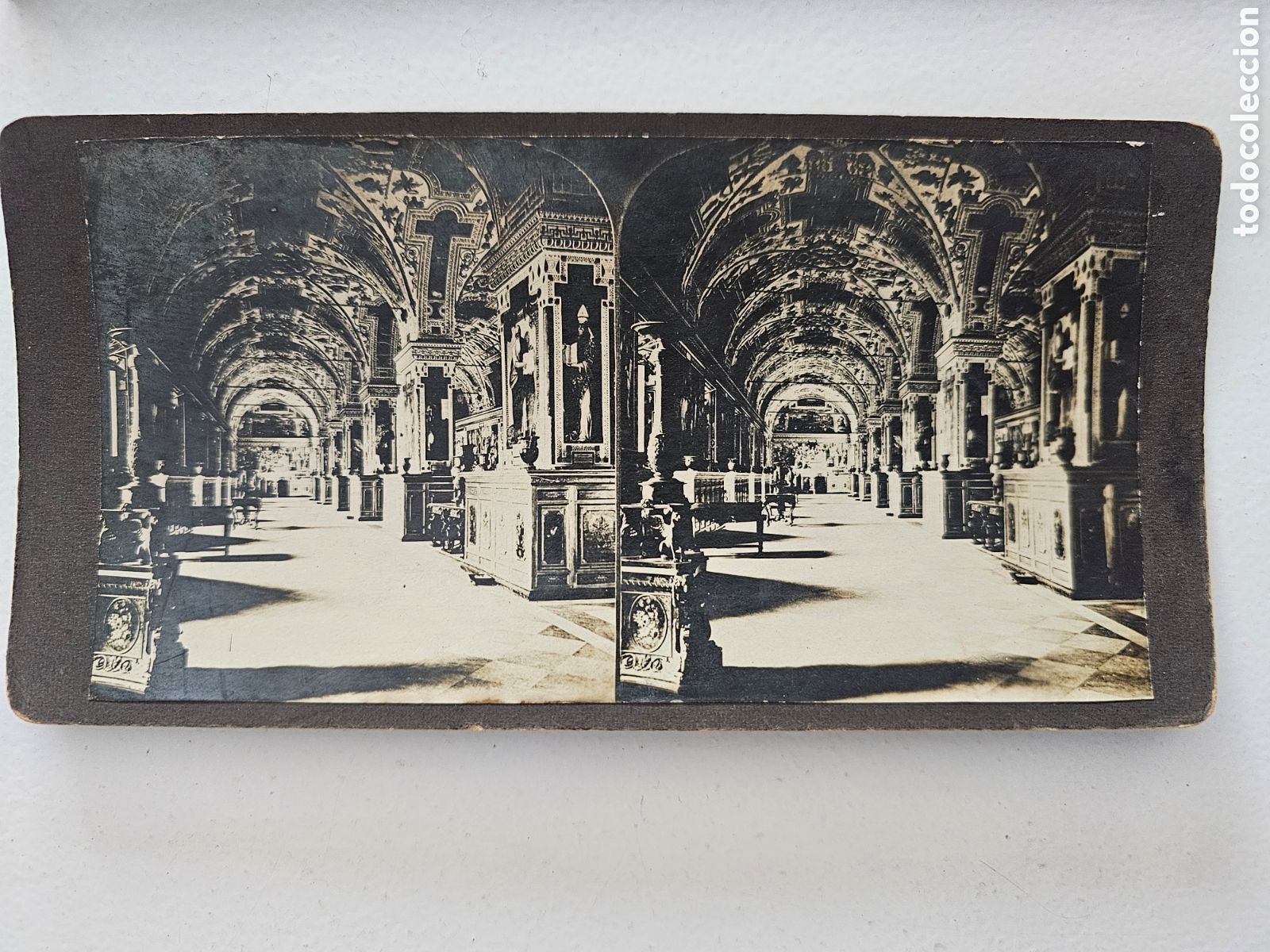Fotograf&iacute;a antigua: Foto Estereosc&oacute;pica &Eacute;poca c. 1900 - Interior Galer&iacute;a / Sal&oacute;n Palacio o Museo Monumental Desconocido