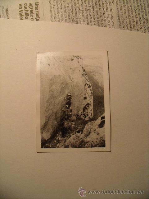 Fotograf&iacute;a antigua: Fotograf&iacute;a de un escalador, mota&ntilde;a, alpinismo, a&ntilde;os 60/70