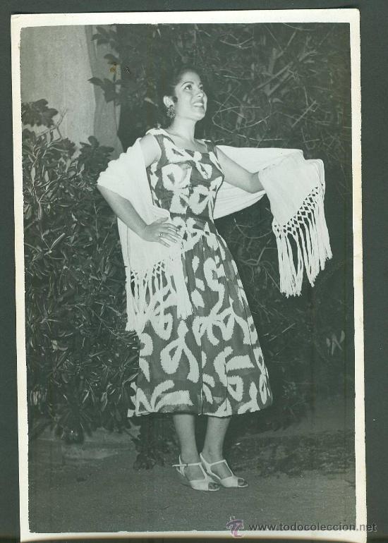 Fotograf&iacute;a antigua: FOTOGRAFIA DE BAILAORA.FLAMENCO.  FOTO MANRIQUE REPORTERO GRAFICO