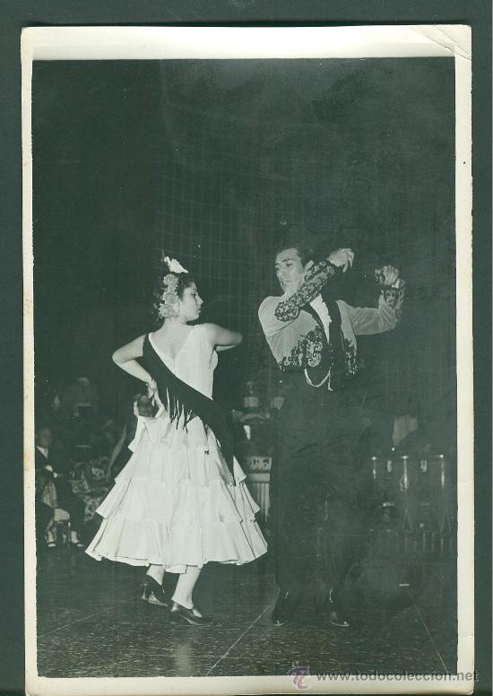 Fotograf&iacute;a antigua: FOTOGRAFIA DE BAILAORA. FLAMNENCO.FOTOGRAFIA MANRIQUE REPORTERO GRAFICO