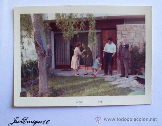 Fotografia antiga: FAMILIA, FAMILY, MONTEVIDEO URUGUAY 1964 COLOR - SMALL, PETIT,PEQUE&Ntilde;A FOTO
