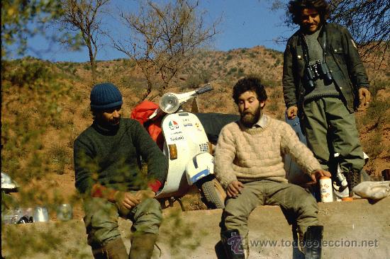 Fotograf&iacute;a antigua: FOTO ORIGINAL EXPEDICION AMERICA 82, 33.000 KILOMETROS EN VESPA POR 12 PAISES DE IBEROAMERICA