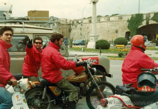Fotograf&iacute;a antigua: FOTO ORIGINAL EXPEDICION AMERICA 82, 33.000 KILOMETROS EN VESPA POR 12 PAISES DE IBEROAMERICA