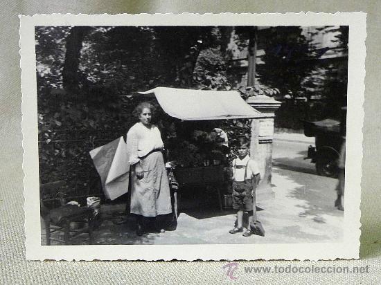 Fotograf&iacute;a antigua: FOTOGRAFIA, FOTO ANTIGUA, RETRATO, NI&Ntilde;O Y MADRE, 1932 , 8 X 11 CM