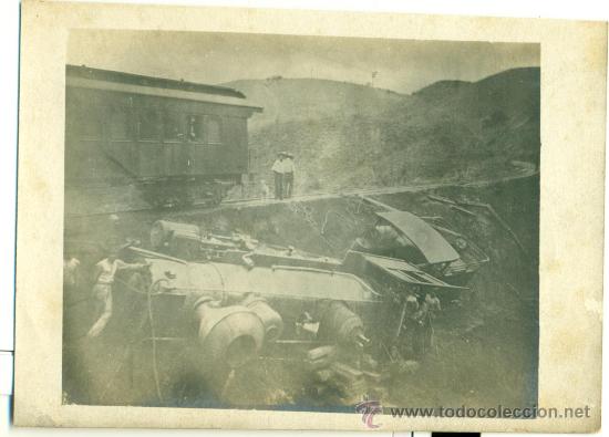 Fotograf&iacute;a antigua: CATALU&Ntilde;A. ACCIDENTE DE FERROCARRIL. LUGAR A DETERMINAR. HACIA 1920.