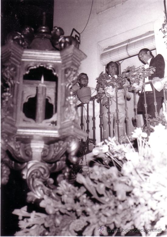 Fotografia antica: SEMANA SANTA - UNA SAETA EN UN BALCON - IGNORO LOCALIDAD
