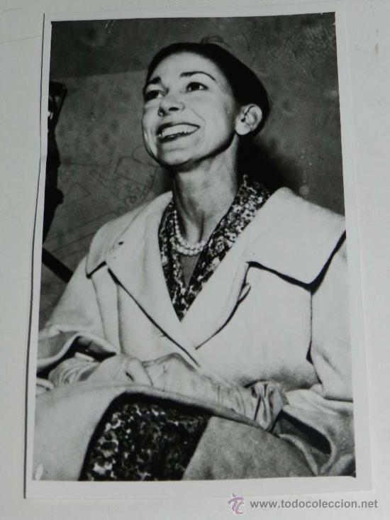 Fotograf&iacute;a antigua: ANTIGUA FOTOGRAFIA DE PRENSA DE MARGOT FONTEYN  EN 24-4-59, DANZA, MIDE 20,5 X 13 CMS. DANZA, TEATRO