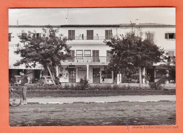 Fotograf&iacute;a antigua: fotografia - ++ &iquest; la reconoce ? ++ - hotel / restaurante - seat 600 - sin + datos - a&ntilde;os 60 -