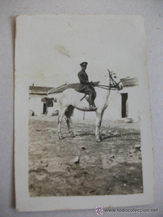 Alte Fotografie: MILITAR : OFICIAL A CABALLO. ......... 4,5 x 6,5 cm
