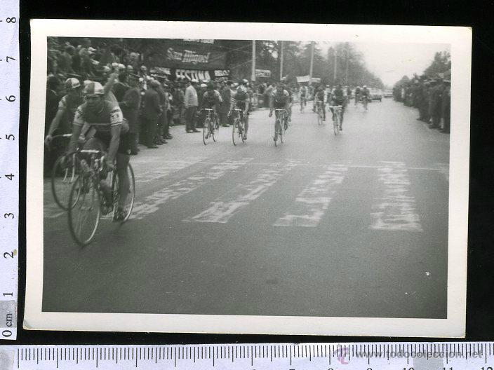 Fotograf&iacute;a antigua: FOTOGRAFIA CARRERA CICLISTA