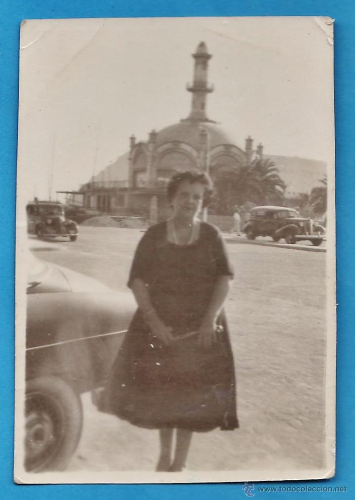 Fotograf&iacute;a antigua: fotografia - ++&iquest;la reconoce? ++ dama - de vacaciones / turismo - sin + datos - a&ntilde;os 50