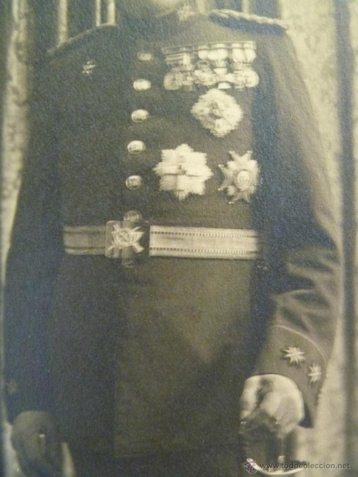 Fotograf&iacute;a antigua: FOTO DE ESTUDIO DE CORONEL INFANTERIA GALA , REPUBLICA , PROFESORADO , MUY CONDECORADO Y SABLE