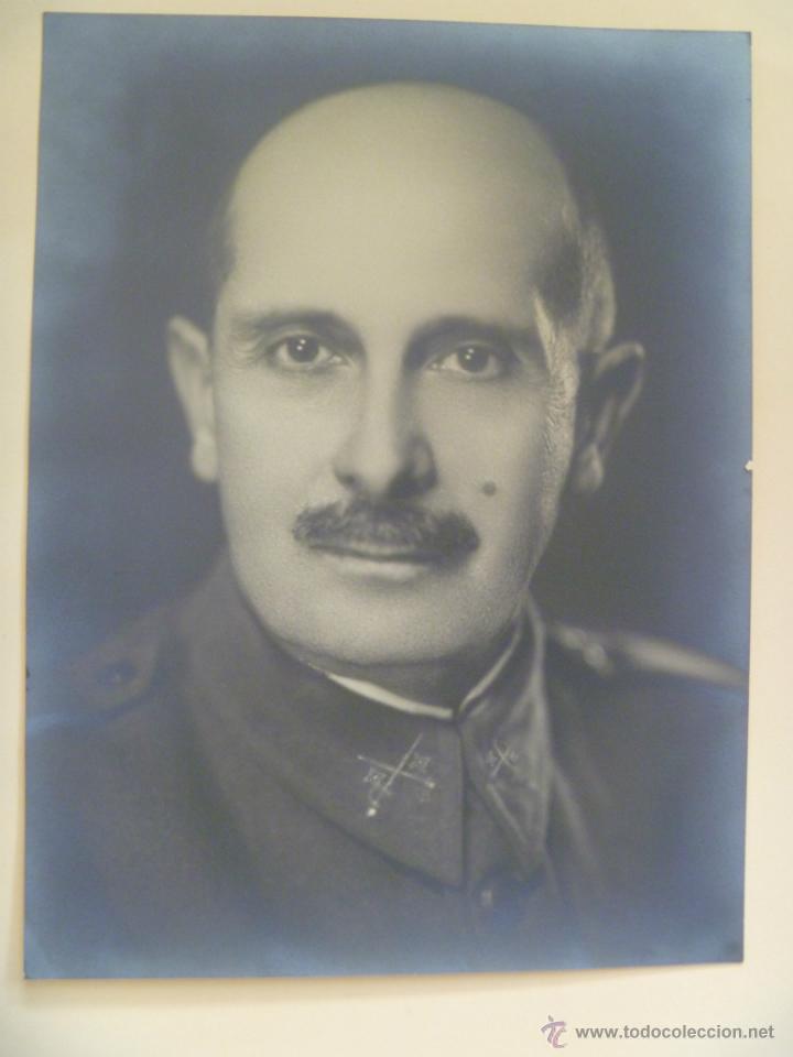Fotograf&iacute;a antigua: FOTO DE ESTUDIO DEL GENERAL FIDEL D&Aacute;VILA , ORIGINAL. DE STUDIO PARIS ..... 18 x 24 cm