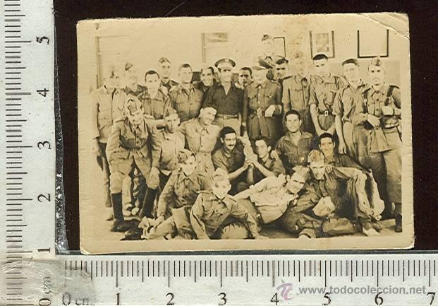 Fotograf&iacute;a antigua: FOTOGRAFIA MILITAR. SOLDADOS EN EL PARDO 16-7 -44