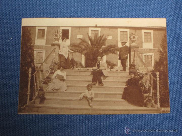 Fotografia antica: ANTIGUA FOTOGRAFIA DE UNA ESCALINATA CON PERSONAS TIPICA DE LA EPOCA - 12X8 CMS