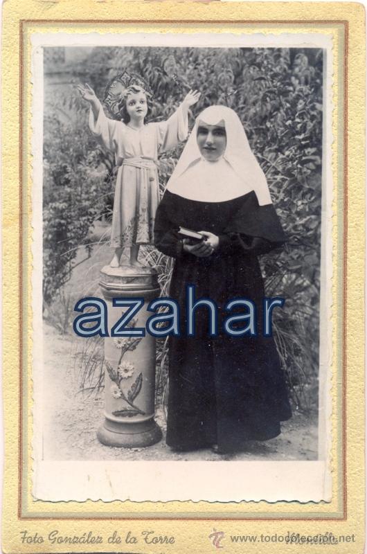 Alte Fotografie: MONTILLA, CORDOBA, PRECIOSA FOTOGRAFIA DE UNA NOVICIA, FOT.GONZALEZ DE LA TORRE,100X152MM