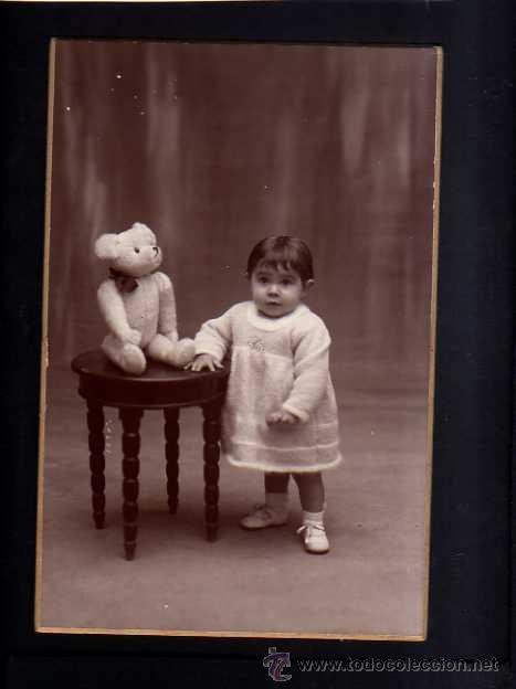 Fotografia antiga: Fotograf&iacute;a antigua. Ni&ntilde;a. Catr&oacute;n duro. Medidas postal