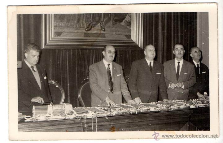 Alte Fotografie: FOTOGRAF&Iacute;A - PERSONALIDADES AYUNTAMIENTO DE CASTELLON A&Ntilde;OS-50, 60