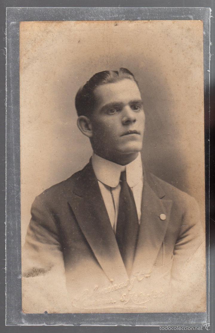 Alte Fotografie: ANTIGUA FOTOGRAFIA DE ESTUDIO DE UN SE&Ntilde;OR. FOTO PALOMINAS Y CIA. LA HABANA