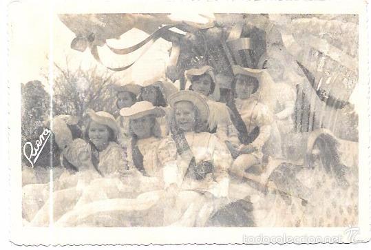 Fotograf&iacute;a antigua: FOTOGRAFIA DE UNA CARROZA DEL CARNAVAL INFANTIL DE CADIZ. REPORTAJES RIERA. 12 X 17,8 CM