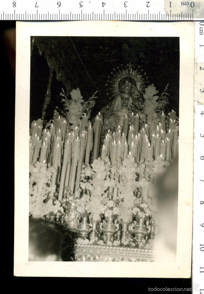 Photographie ancienne: FOTOGRAFIA DE VIRGEN DE LAS LAGRIMAS  SANTA DE SEVILLA , A&Ntilde;OS 50-60
