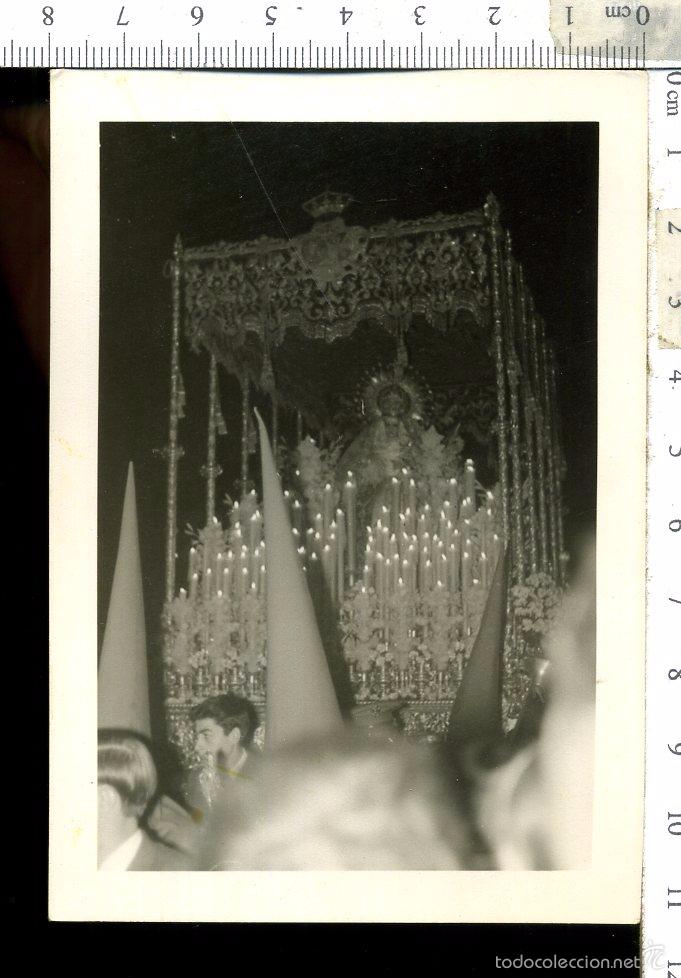 Fotograf&iacute;a antigua: FOTOGRAFIA DE LA VIRGEN DE LAS LAGRIMAS  , SANTA DE SEVILLA , A&Ntilde;OS 50-60