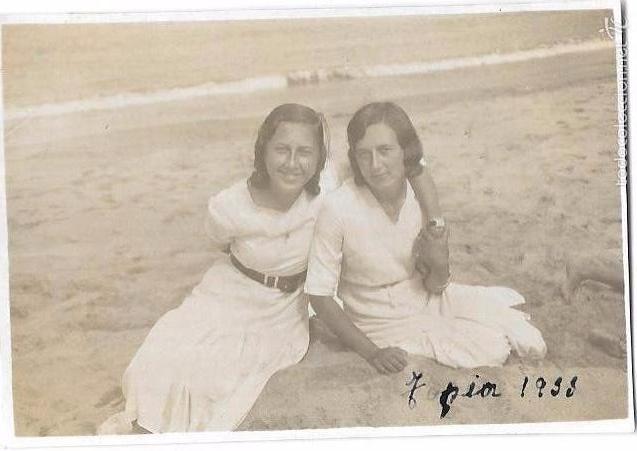 Antique Photography: Foto Familiar Asturias,Tapia de Casariego,a&ntilde;os treinta,es la foto que se v&eacute;