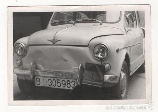 Antique Photography: FOTOGRAFIA COCHE CON SINIESTRO ACCIDENTE