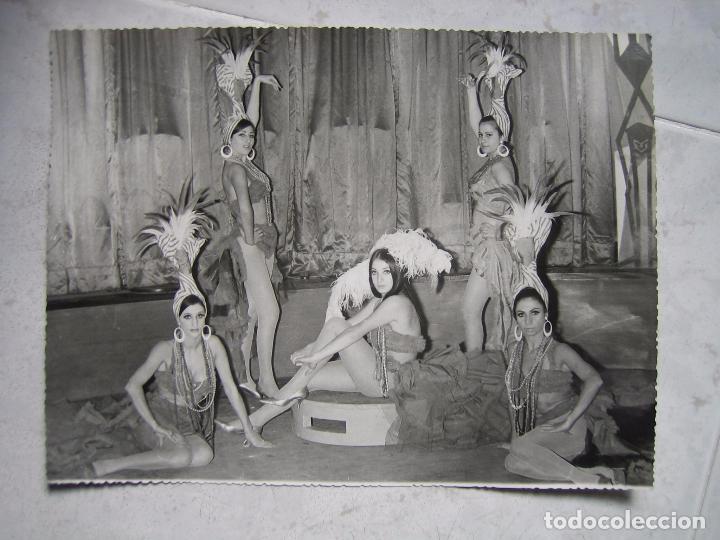 Antique Photography: Antigua fotograf&iacute;a de sala de fiestas en C&oacute;rdoba. Medidas 24x18 cm