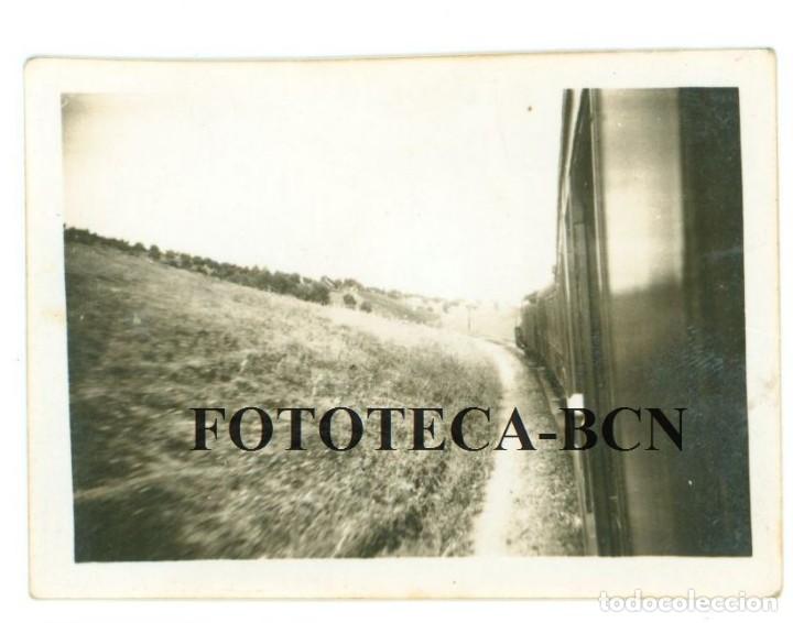 Photographie ancienne: FOTO ORIGINAL VIAJE EN TREN POR ESPA&Ntilde;A A&Ntilde;OS 40/50 - 6X4 CM