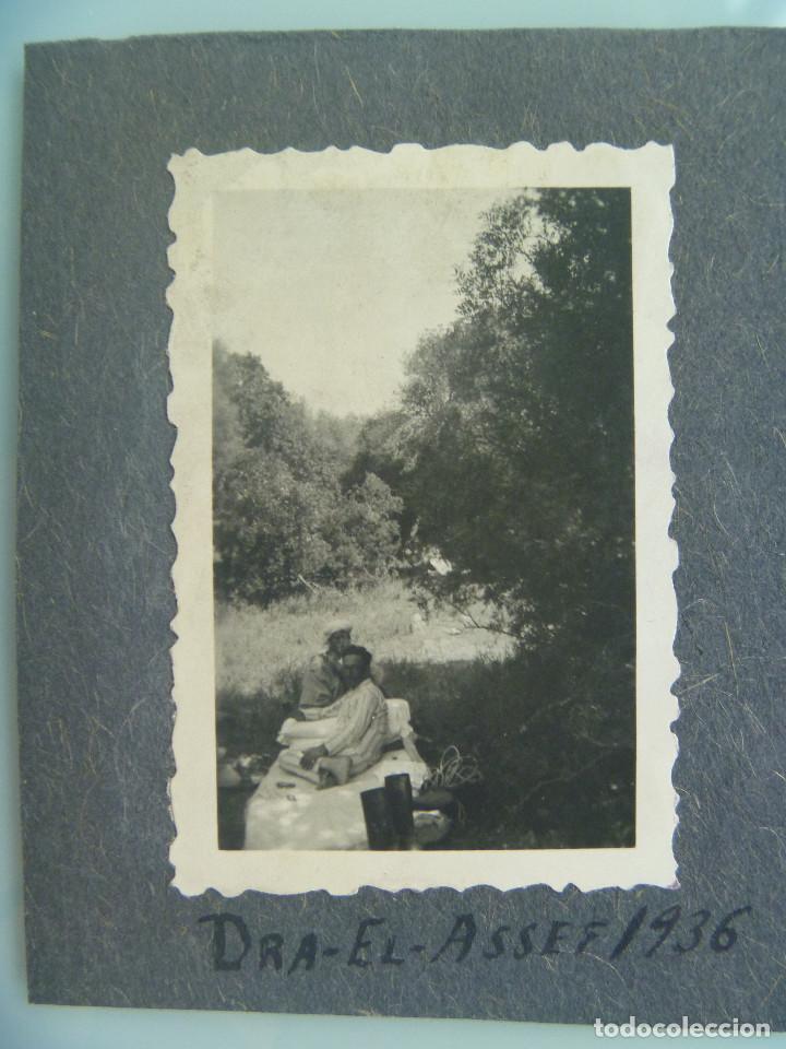 Photographie ancienne: PROTECTORADO - AFRICA : FOTO DE MILITAR EN LITERA DE CAMPA&Ntilde;A Y MORO. DAR EL ASSEF, 1936