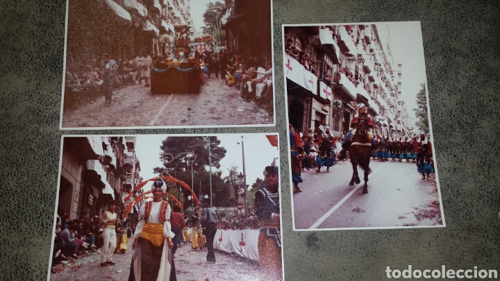 Alte Fotografie: Alcoy. A&ntilde;os 80. MOROS Y CRISTIANOS. LA ENTRADA. CARROZA. BOATO