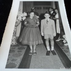 Fotografía antigua: TRES FOTOS DE LA MISMA CELEBRACION 18 X 12 CM FOTOS AVDA. PUERTA DEL ANGEL 1953