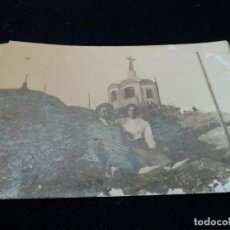 Fotografía antigua: ANTIGUA FOTOGRAFIA VIAJE DE NOVIOS A MONTSERRAT 1915 - 9 X 14 CM