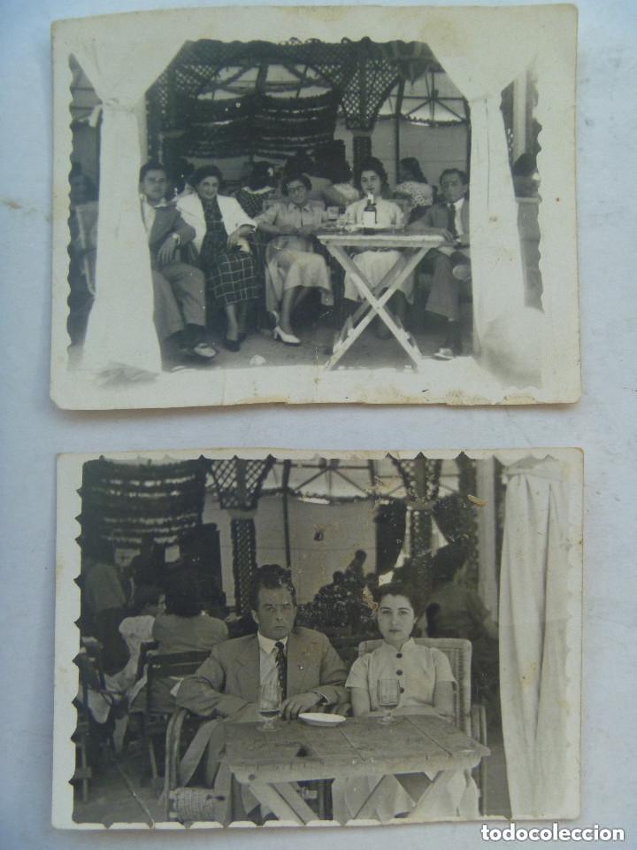 Alte Fotografie: LOTE DE 2 MINUTEROS DE FOTOGRAFO DE FERIA : ADULTOS EN CASETA. CARMONA , 1952