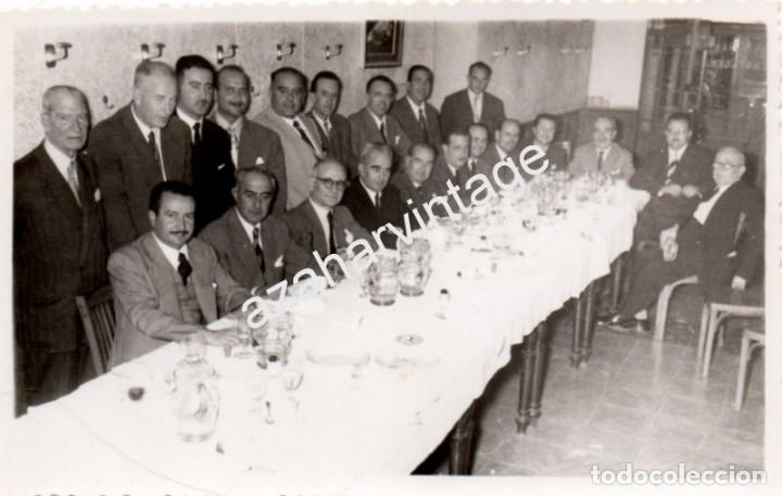 Fotograf&iacute;a antigua: CARTAGENA, 1953, REUNION DE NOTABLES, FOTO SAEZ, 140X90MM